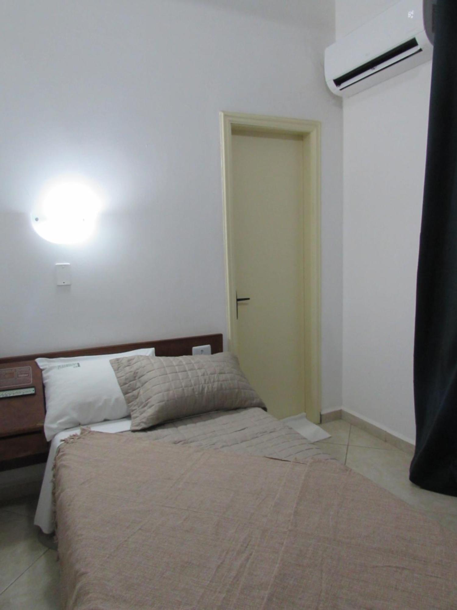 Hotel Paramount- Proximo A 25 De Marco Bras Bom Retiro E Expo Center Norte "Garanta Ja Sua Reserva" ساو باولو المظهر الخارجي الصورة